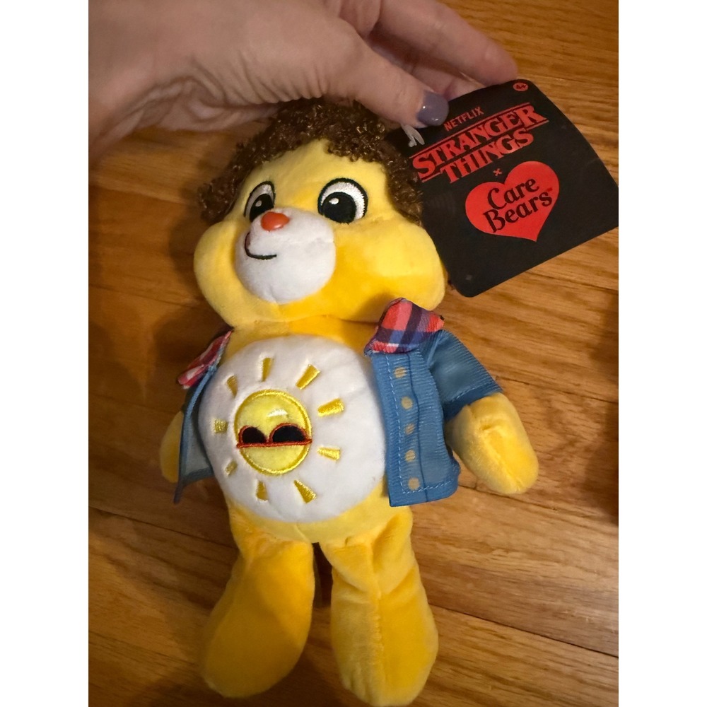 Dustin Care Bears x Stranger Things Funshine Bear